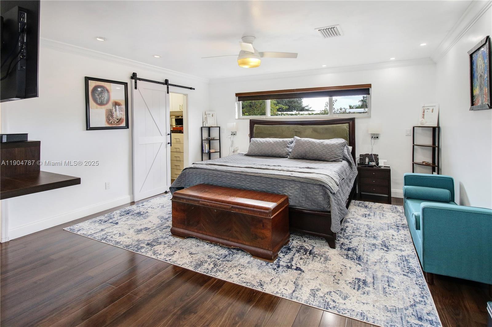 HIGHLAND OAKS - Residential