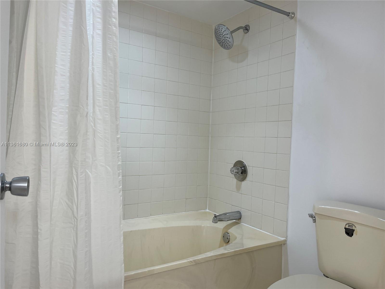 SEC 48 ATRIUMS AT SNAPPER - Residential