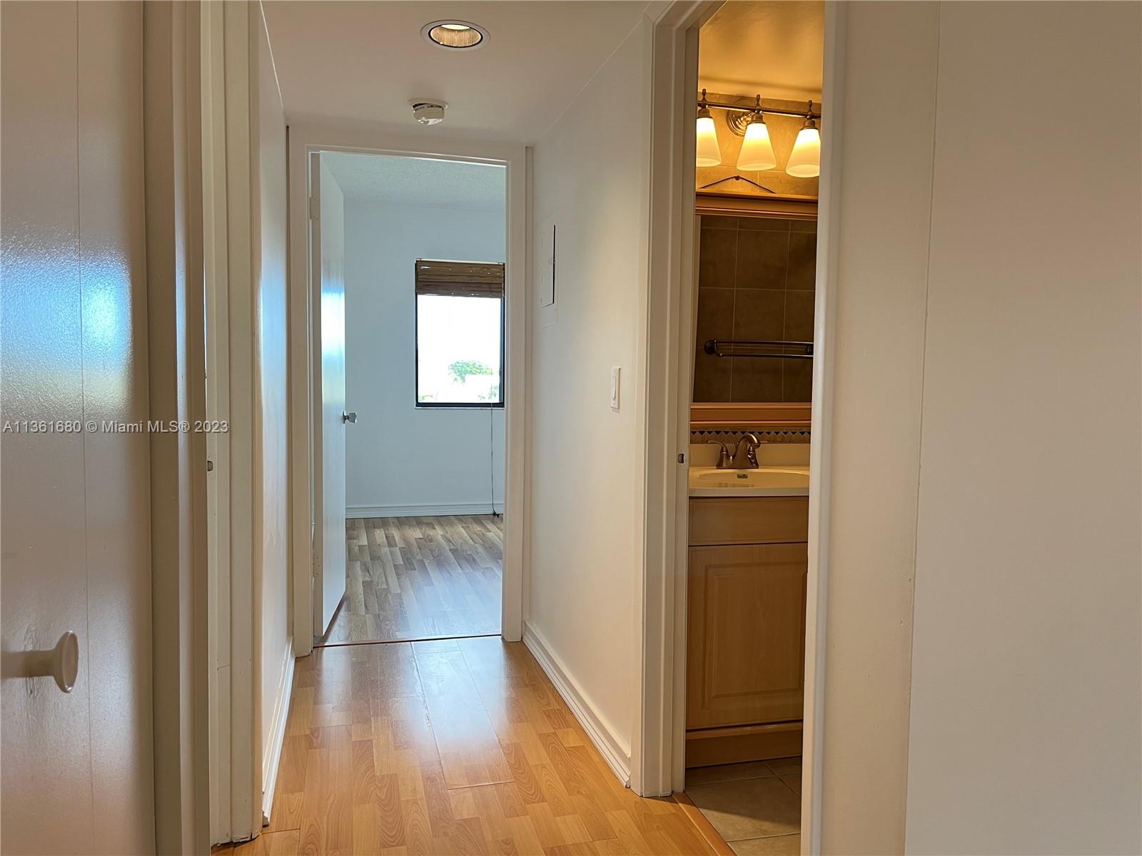 SEC 48 ATRIUMS AT SNAPPER - Residential