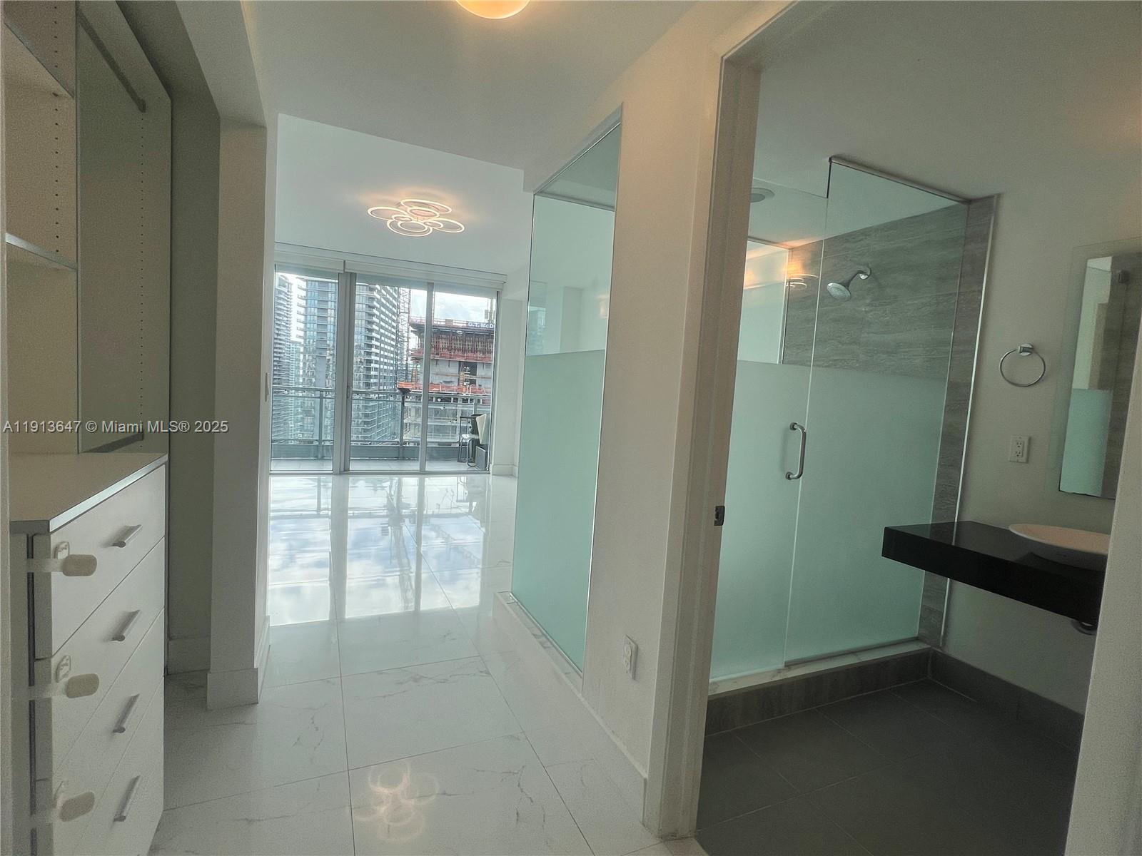 MINT CONDO - Residential Lease