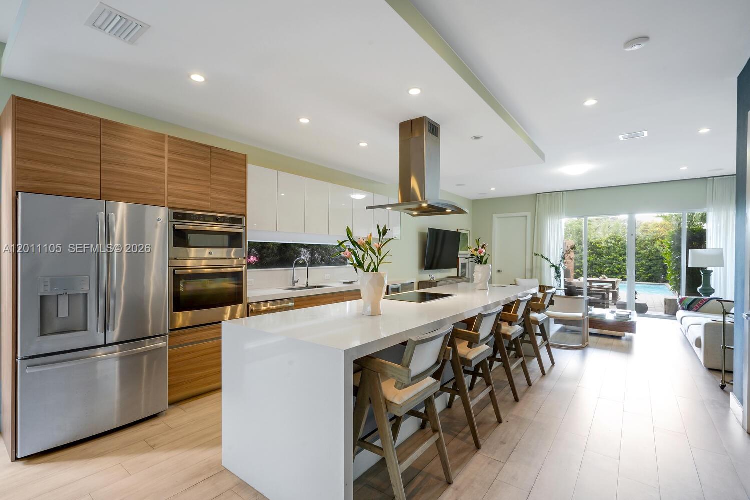 3446 SW 23rd St 3446