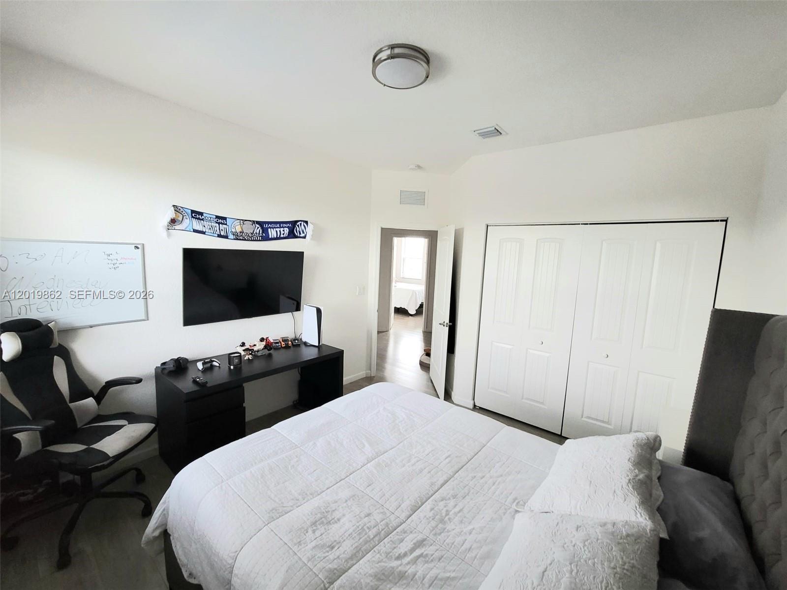 COUNTRY GARDENS SOUTH - Residential