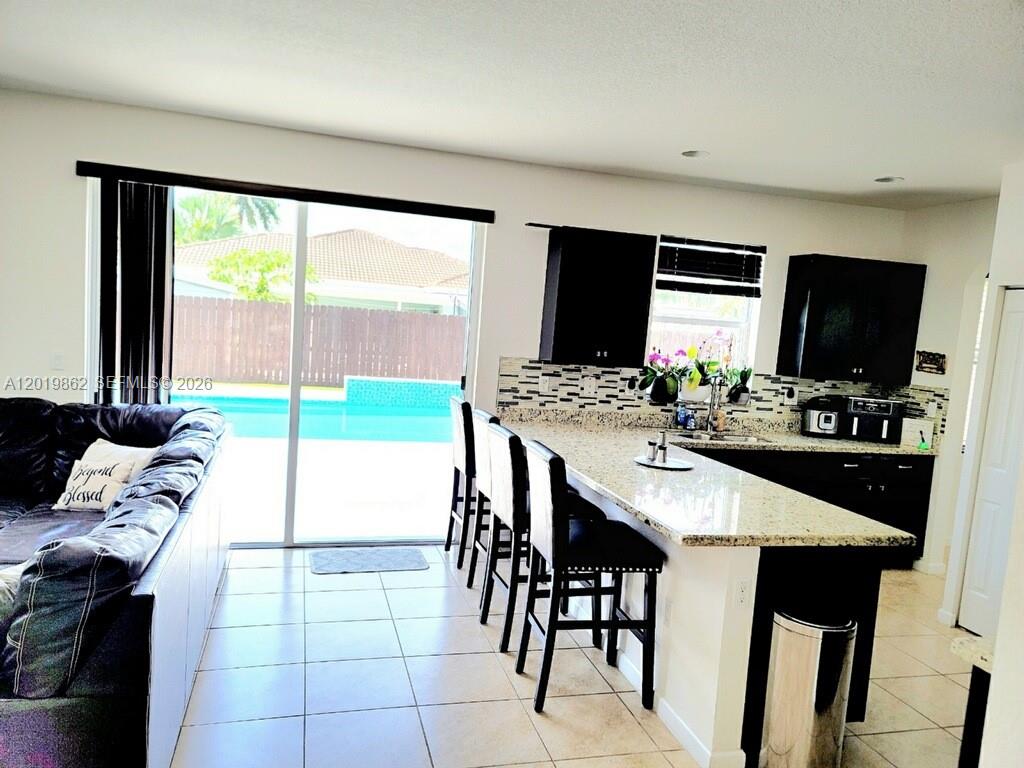 COUNTRY GARDENS SOUTH - Residential