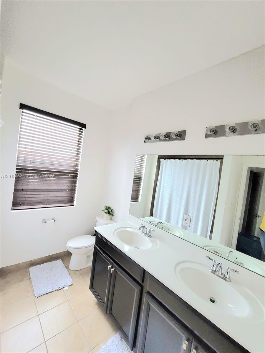 COUNTRY GARDENS SOUTH - Residential