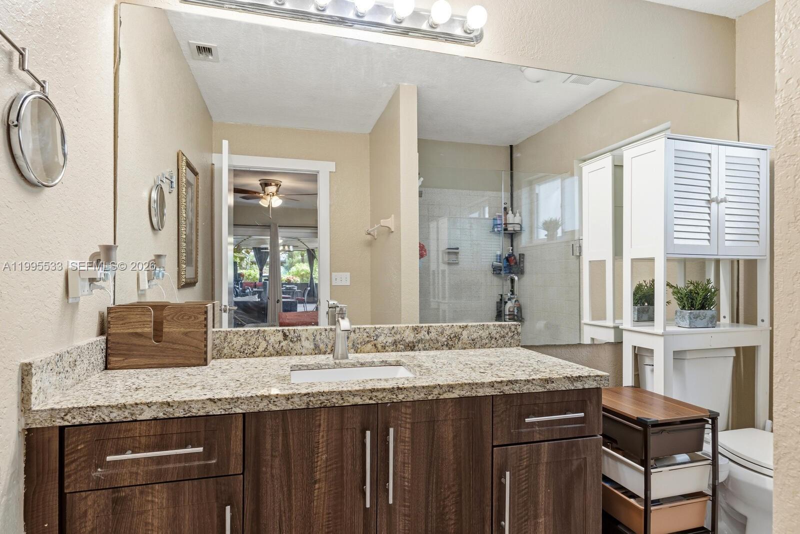 REDLAND OAKS - Residential