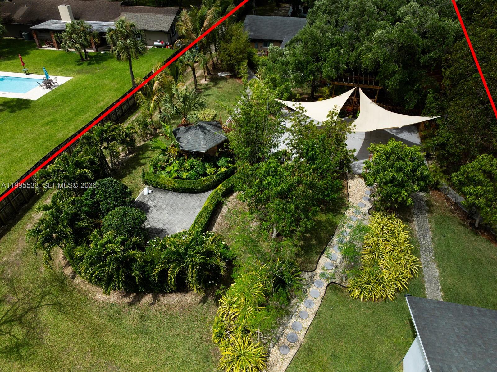 REDLAND OAKS - Residential