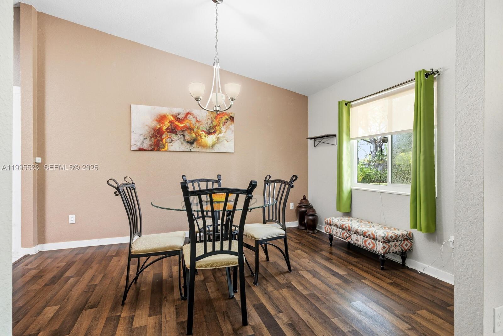 REDLAND OAKS - Residential