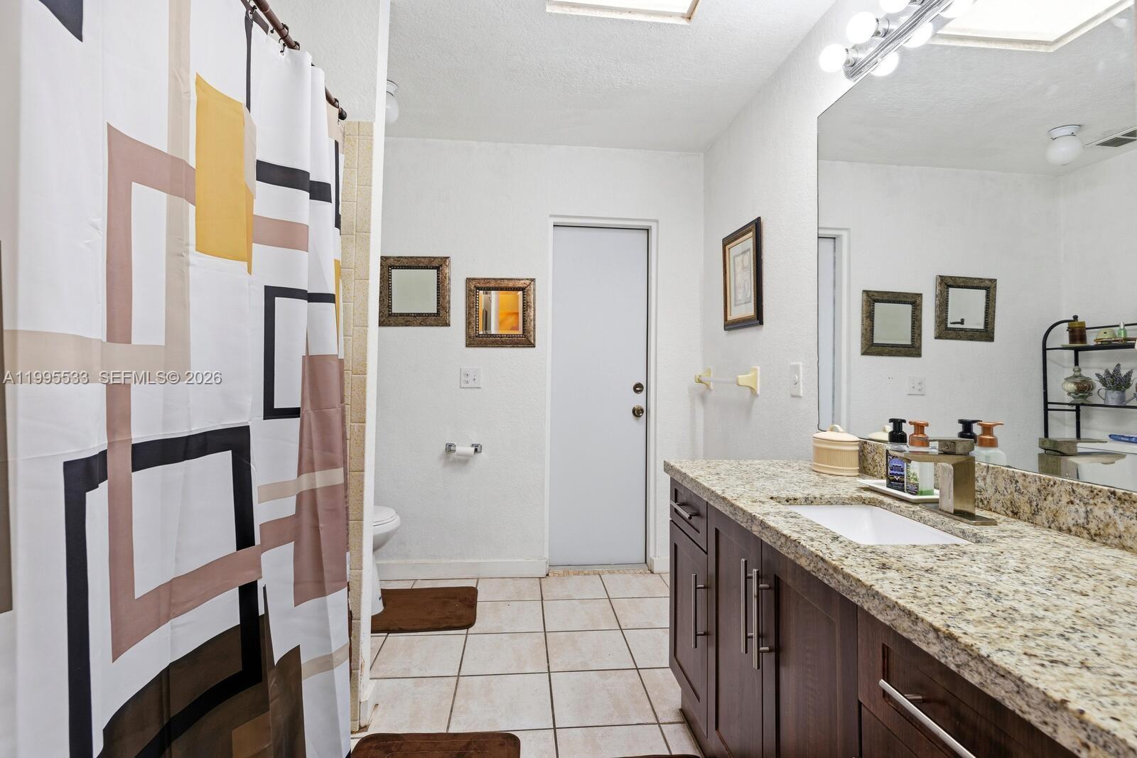 REDLAND OAKS - Residential