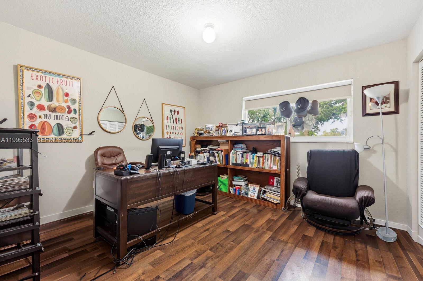 REDLAND OAKS - Residential