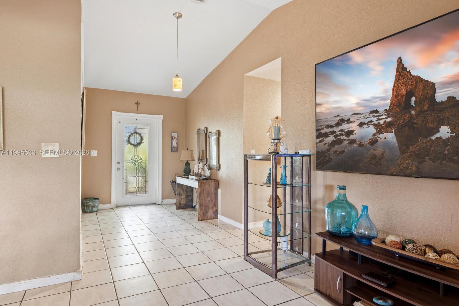 REDLAND OAKS - Residential