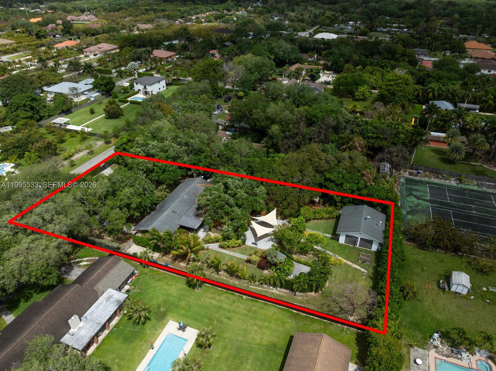 REDLAND OAKS - Residential
