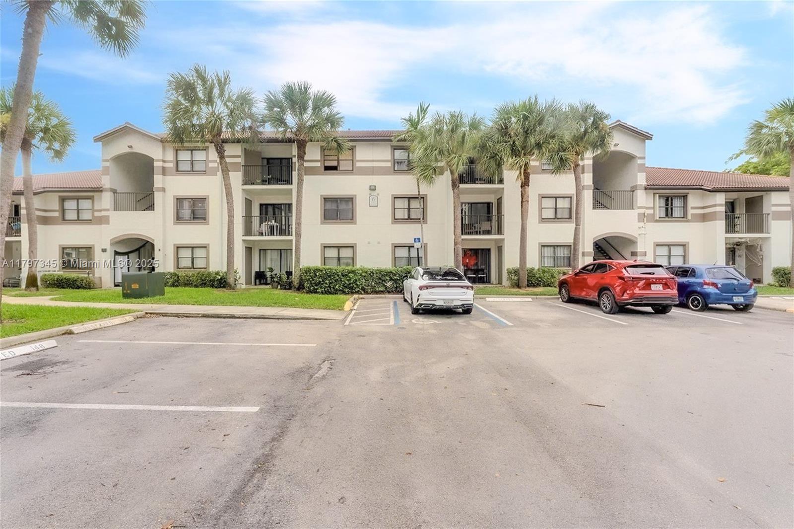630 S Park Rd 25-3, Hollywood, Broward County, Florida - 1 Bedrooms  
1 Bathrooms - 