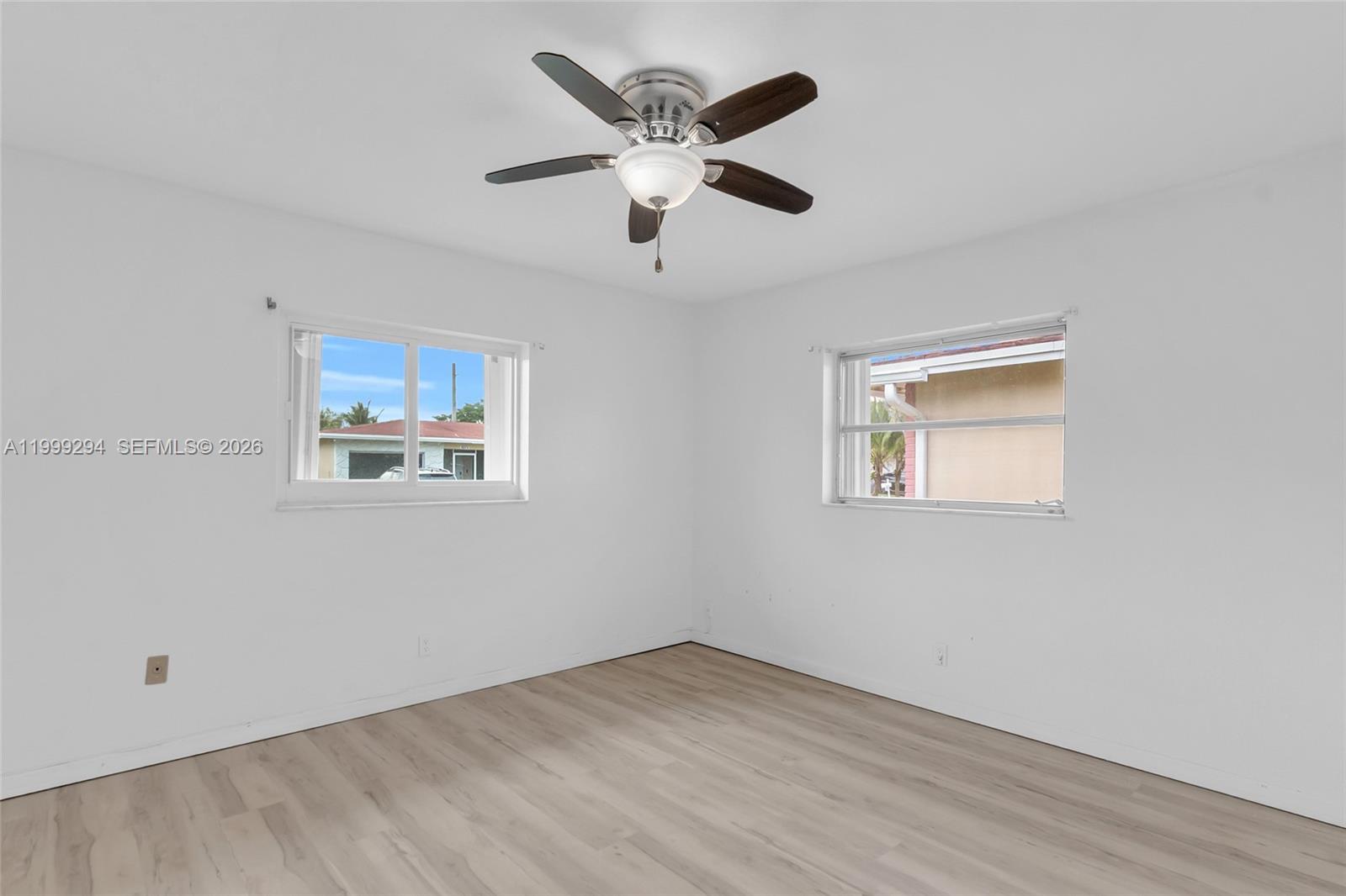 CRYSTAL LAKE 4TH SEC - Residential Lease