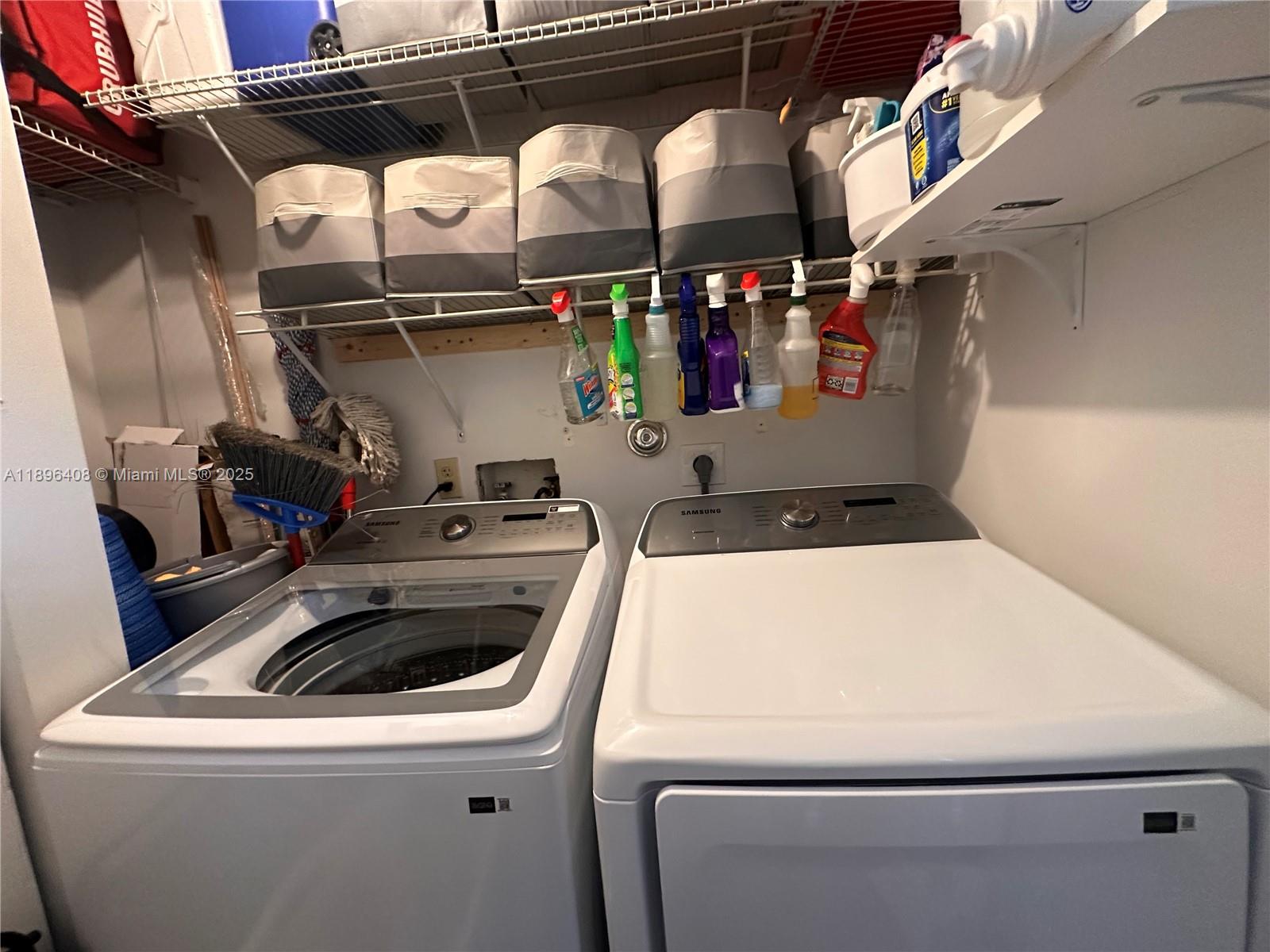 BAYPORT VILLAGE B CONDO - Residential