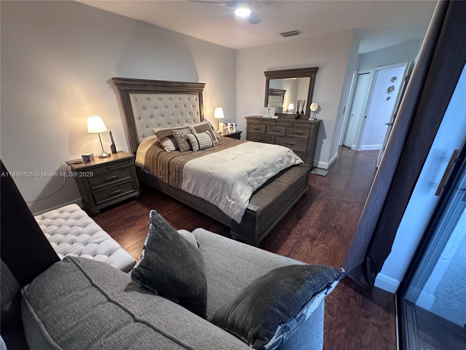 BAYPORT VILLAGE B CONDO - Residential