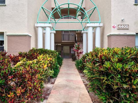 4400 NW 30th St 224 Coconut Creek FL 33066