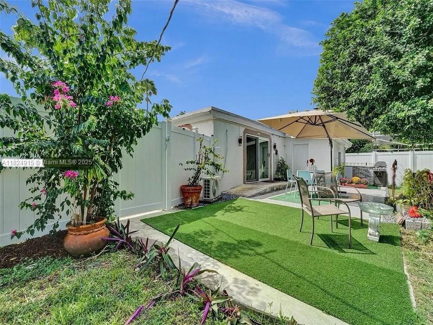 SUNSET TRAILS NO 4 - Residential