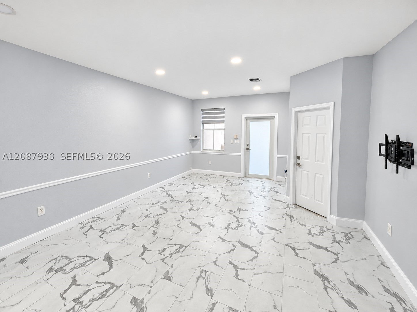 12317 SW 124th Ct