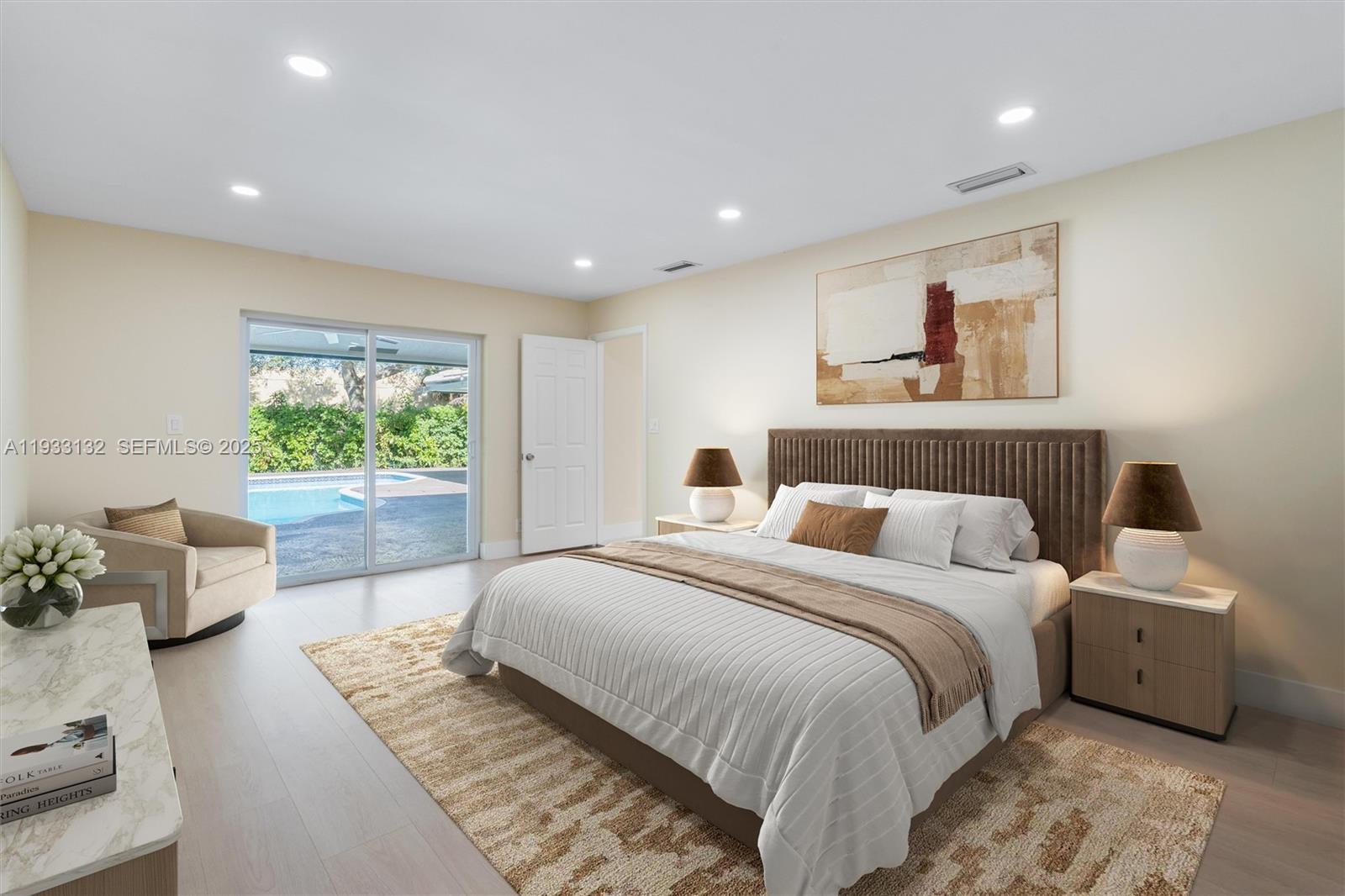 RAMBLEWOOD - Residential