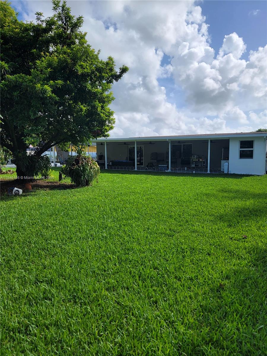 21 ST CENTURY HOMES 1ST S - Residential