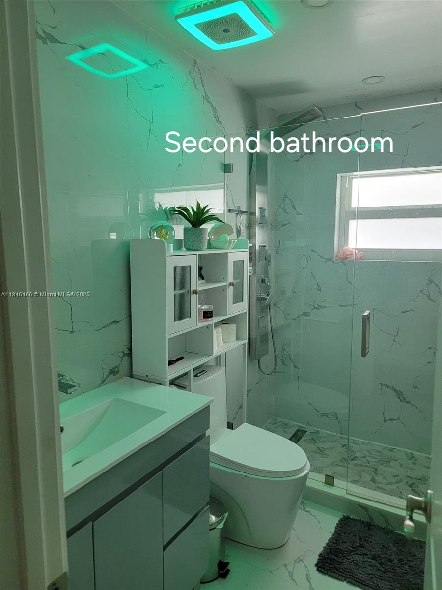 21 ST CENTURY HOMES 1ST S - Residential