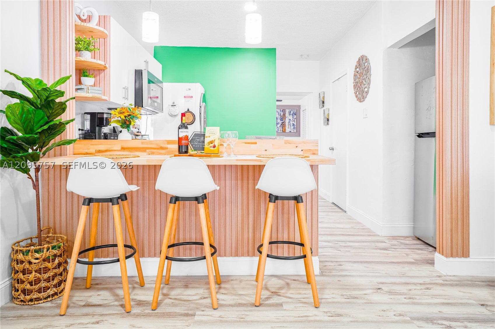 550 NW 43rd Pl