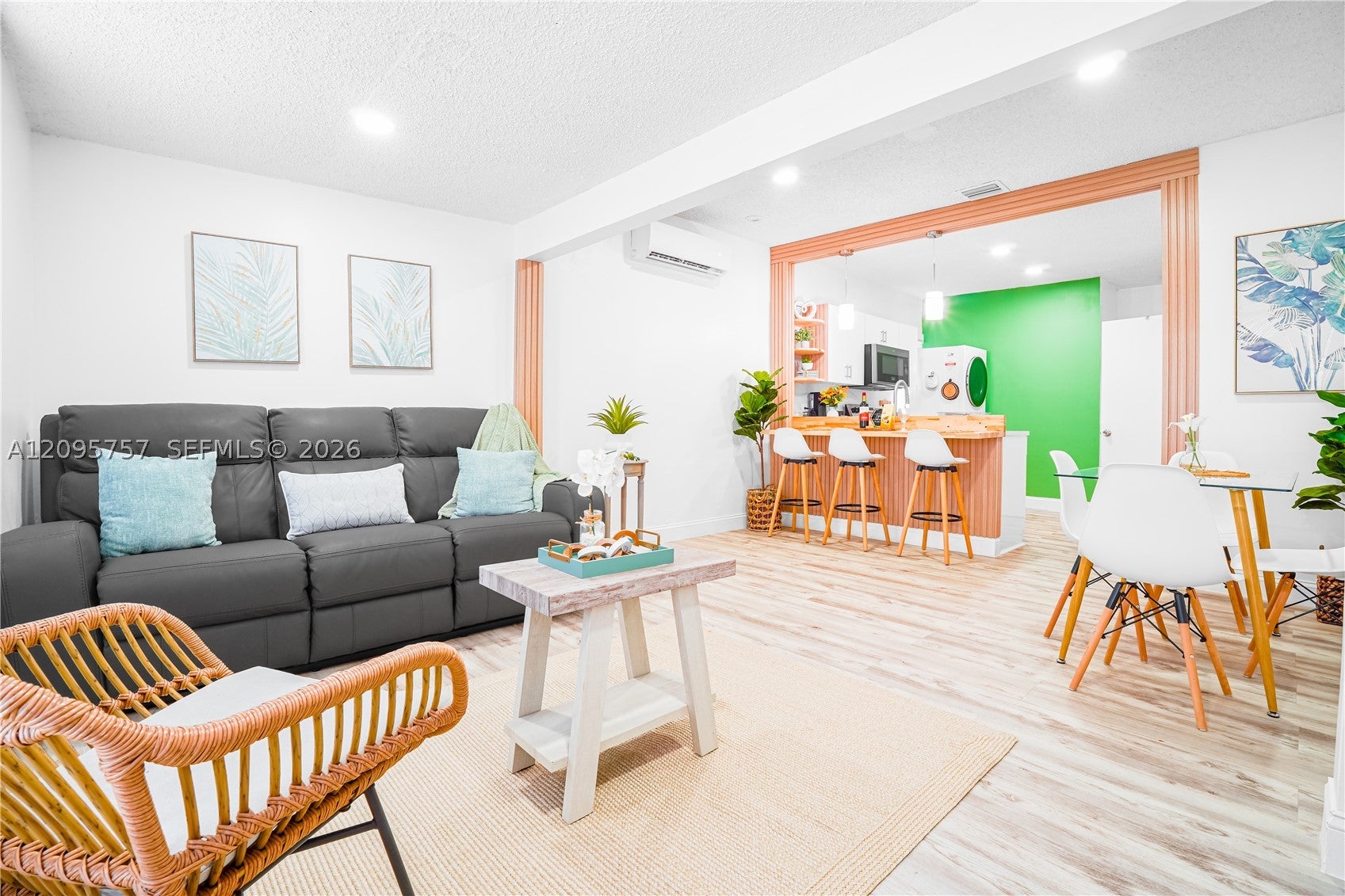 550 NW 43rd Pl
