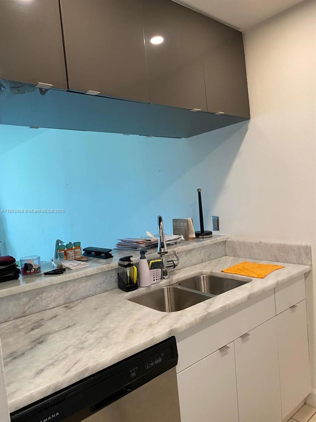 Photo of 931 Twin Lakes Dr #3-I, Coral Springs, FL 33071 (MLS # A11803408)