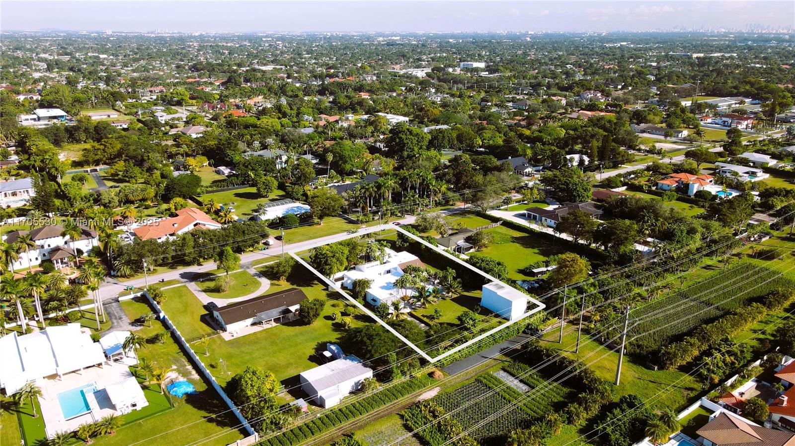 MILLER DRIVE ESTATES - Residential