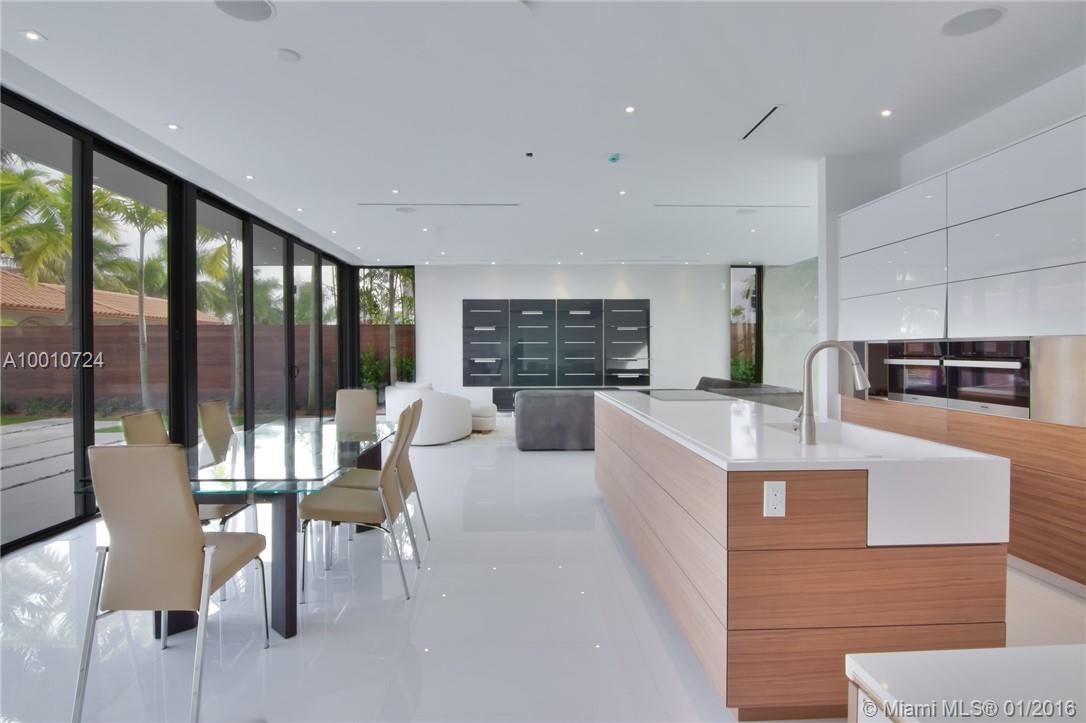 BEACH VIEW - Residential