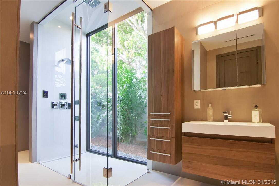 BEACH VIEW - Residential