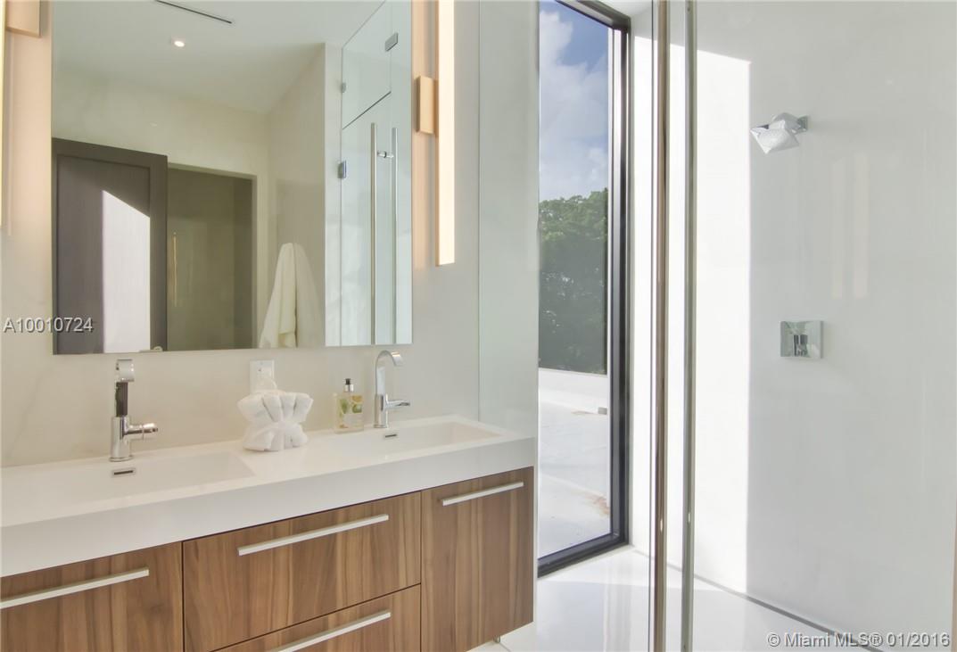 BEACH VIEW - Residential