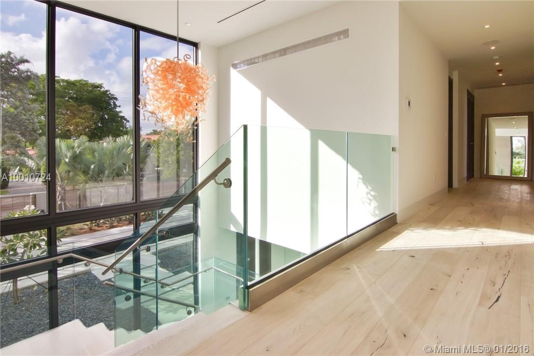 BEACH VIEW - Residential