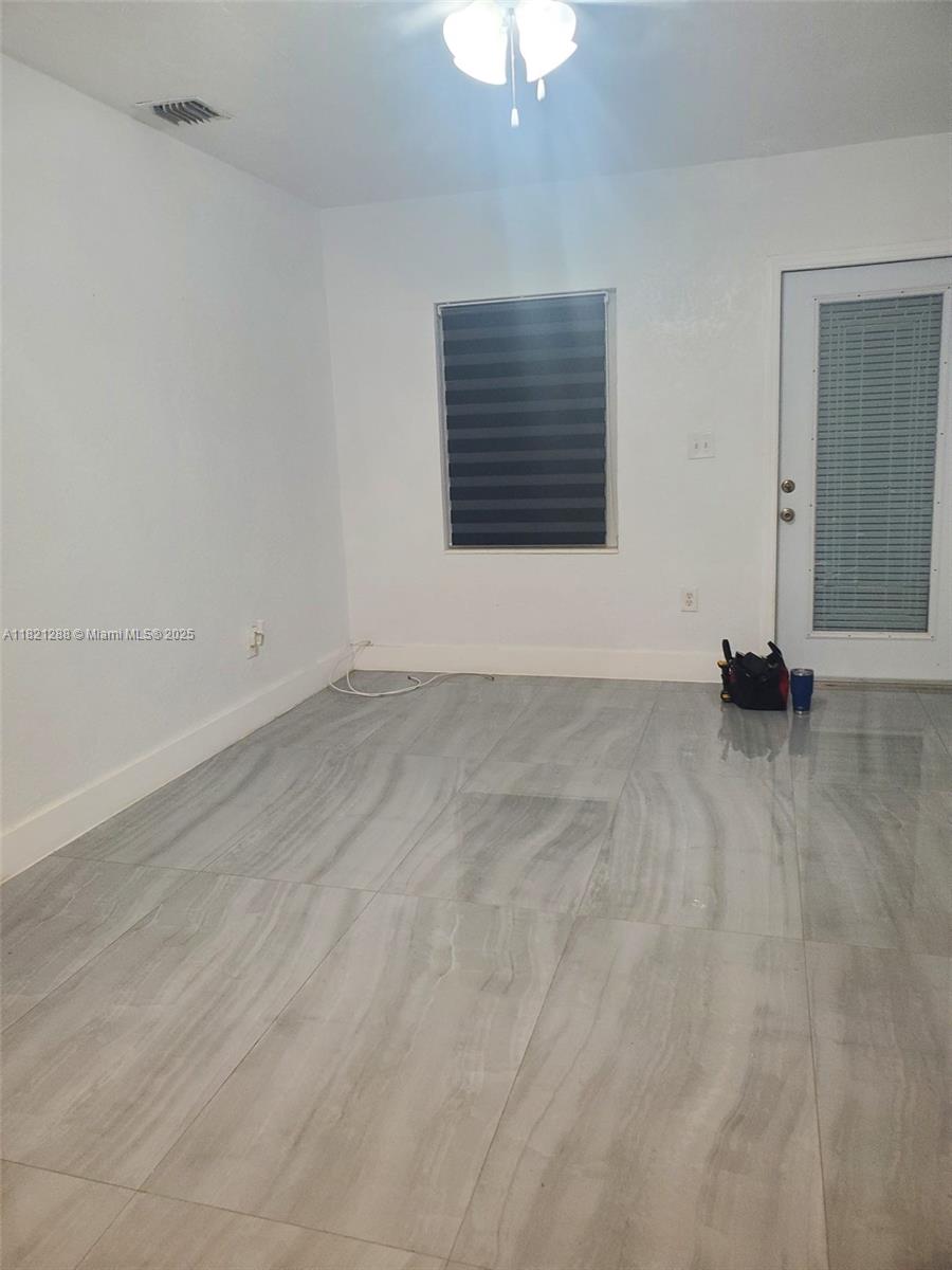 14781 Pierce St, Miami, FL, 33176/$2,800 1 14781 Pierce St