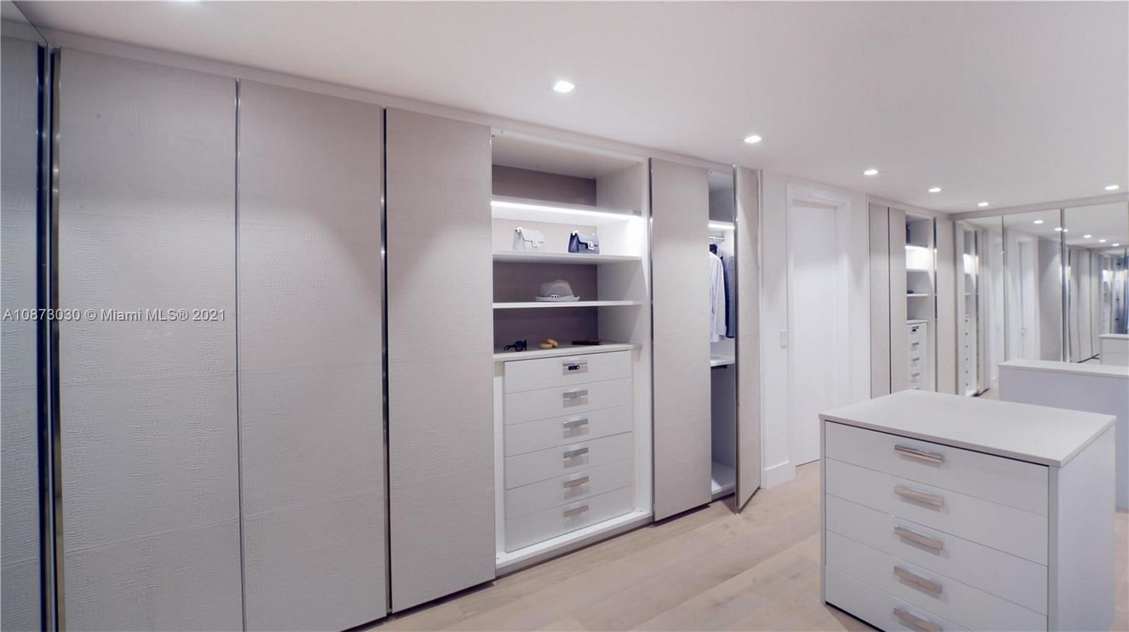 OCEANA BAL HARBOUR CONDO - Residential