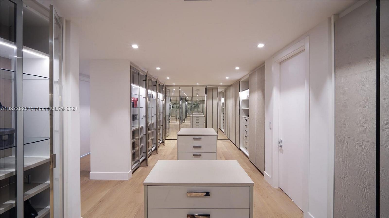 OCEANA BAL HARBOUR CONDO - Residential