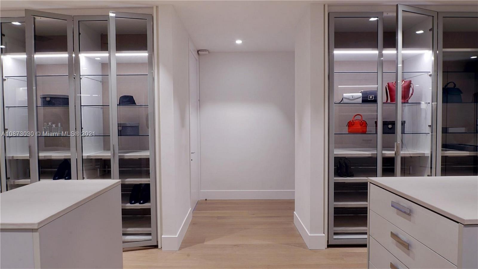 OCEANA BAL HARBOUR CONDO - Residential