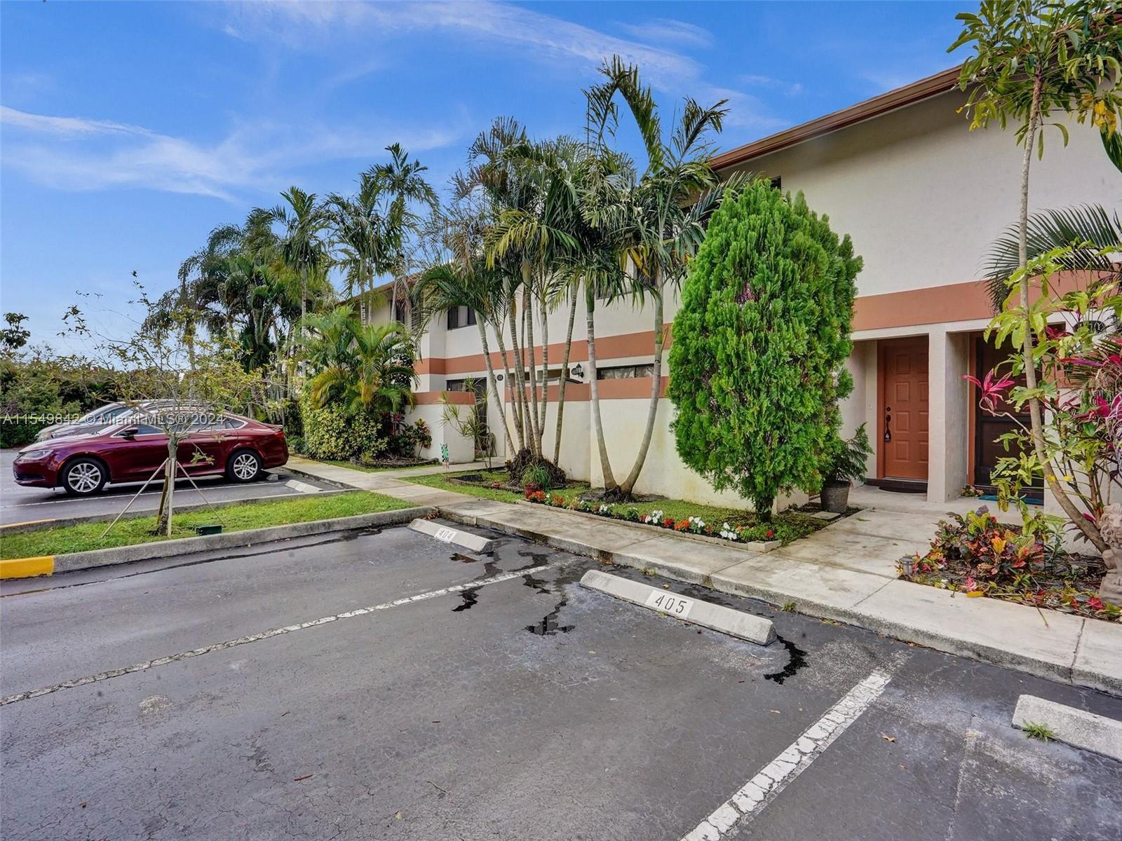 GLEN EDEN AT DAVIE - Residential