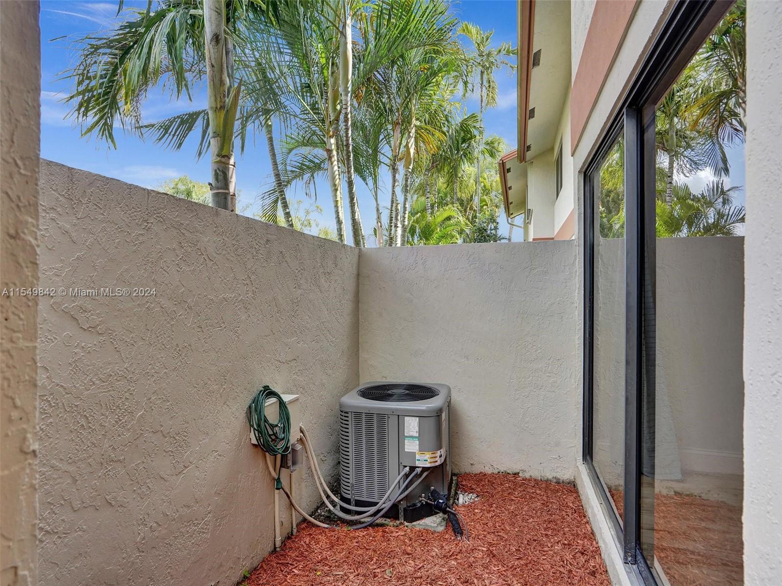 GLEN EDEN AT DAVIE - Residential