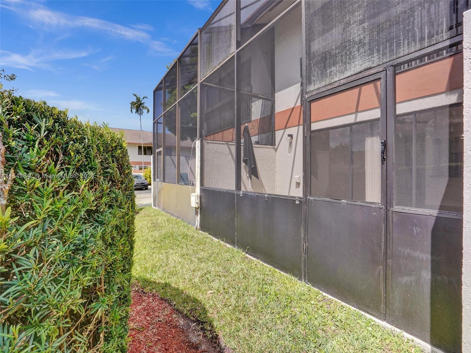 GLEN EDEN AT DAVIE - Residential
