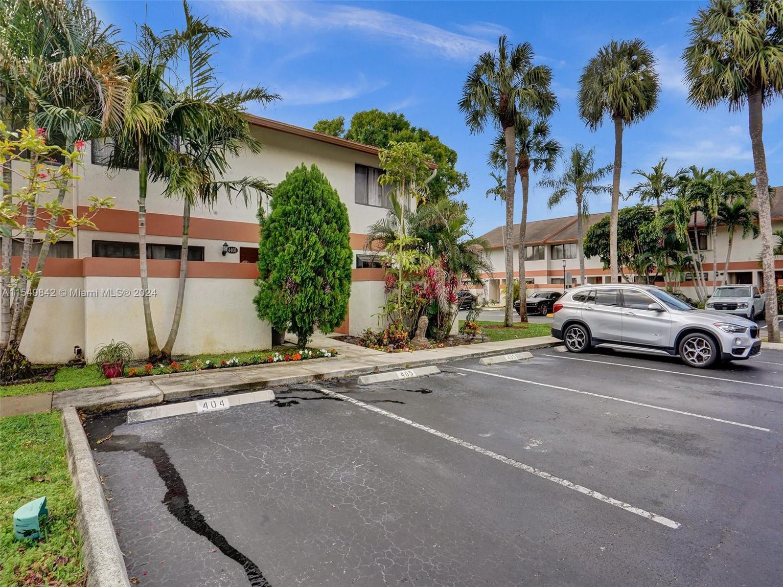 GLEN EDEN AT DAVIE - Residential