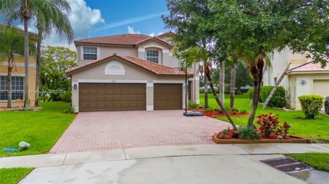 Single Family Residence in Miramar FL 2701 179th Ave Ave 40.jpg