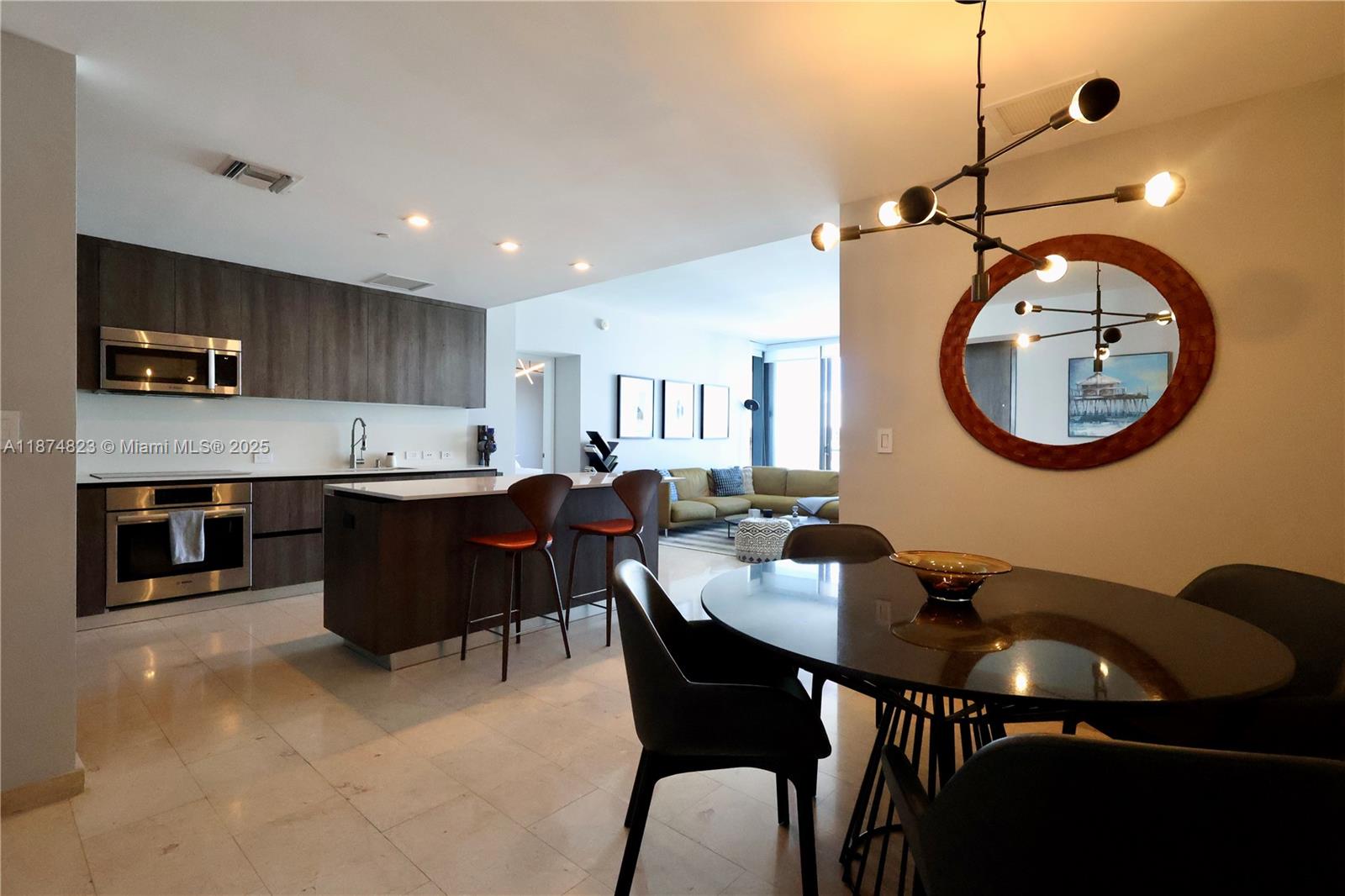 68 SE 6th St 3607