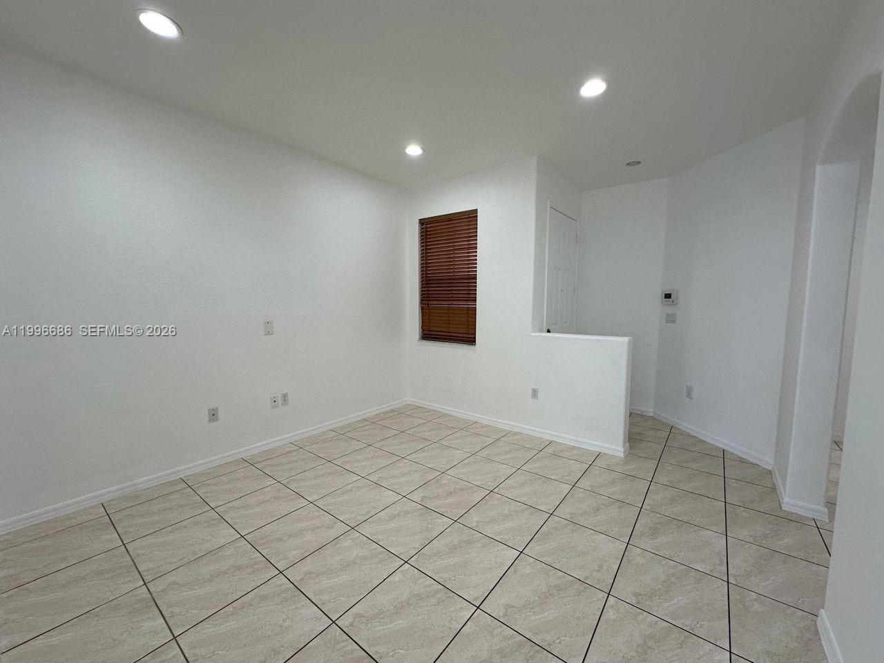 SPICEWOOD SUB - Residential Lease