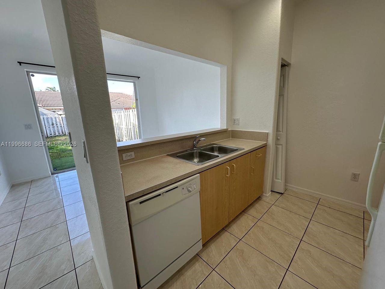 SPICEWOOD SUB - Residential Lease