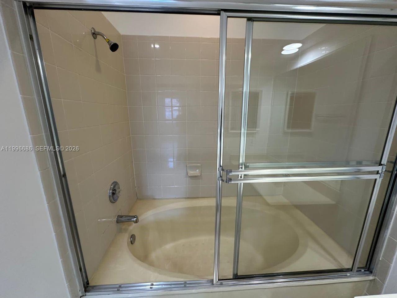 SPICEWOOD SUB - Residential Lease