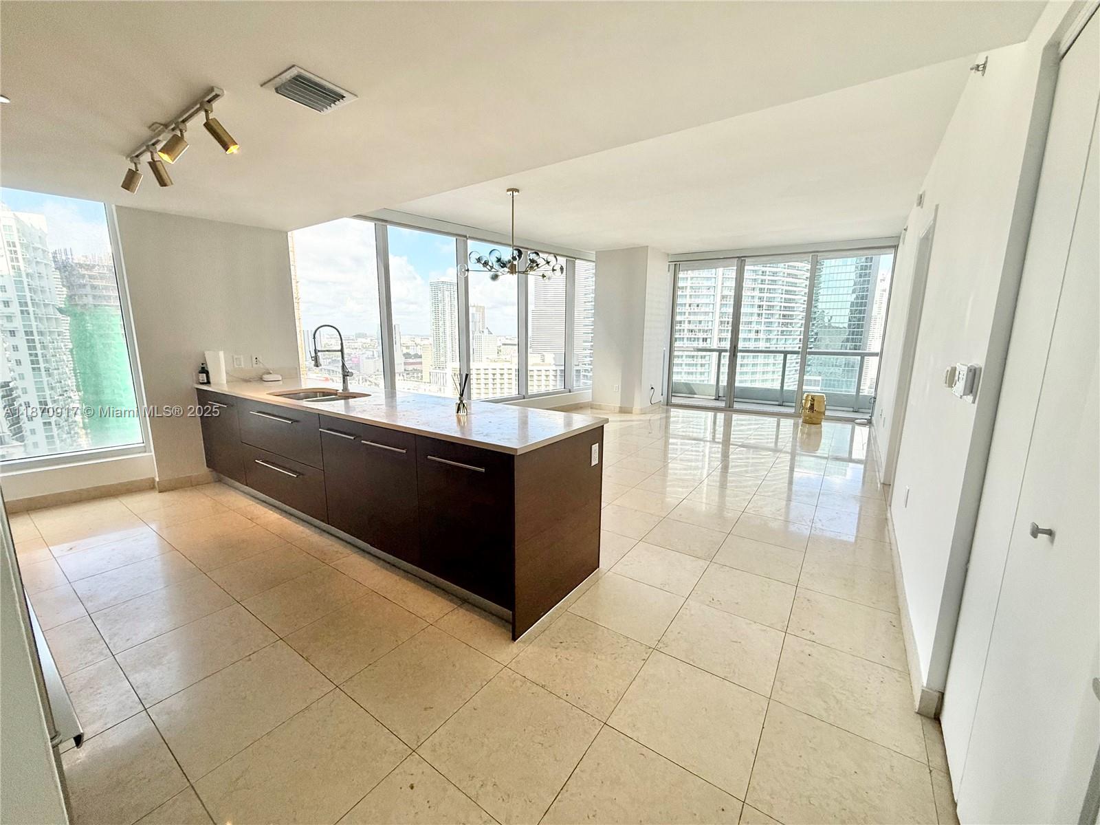 ICONBRICKELL CONDO NO 1 - Residential Lease