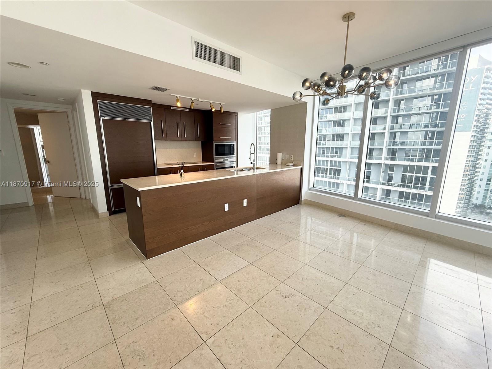 ICONBRICKELL CONDO NO 1 - Residential Lease
