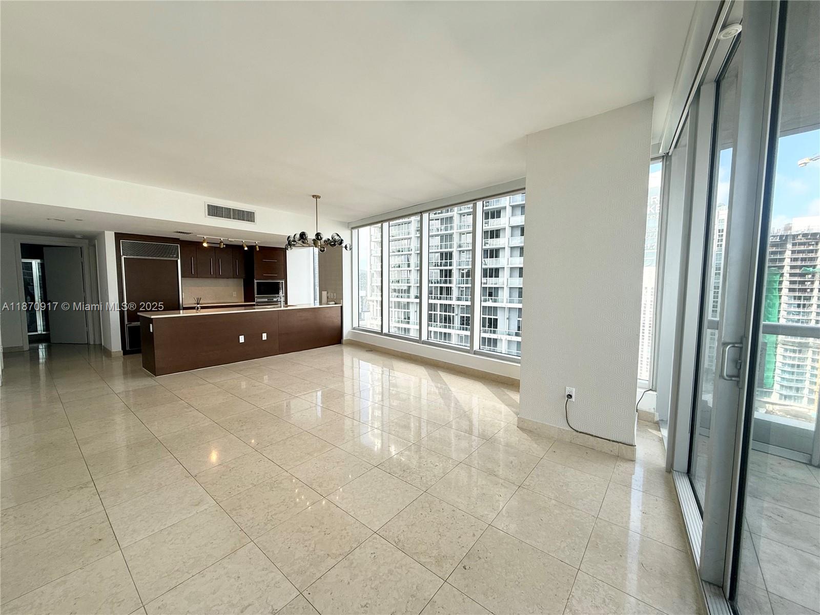 475 Brickell Ave 2915