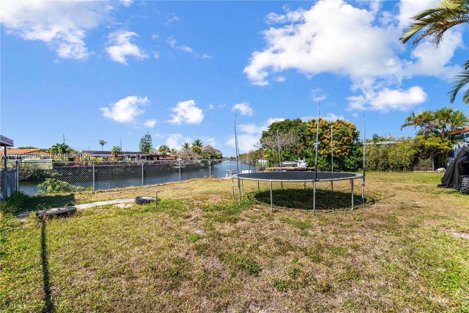 SOUTHWEST MANORS SEC 6 - Residential